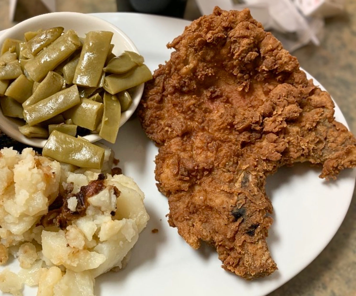 Fried Pork Chops at Jackson's Restaurant in Richmond, Kentucky