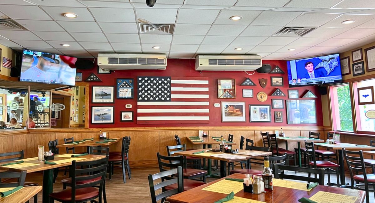 interior of Jimmy's Old Town Tavern in Herndon, VA