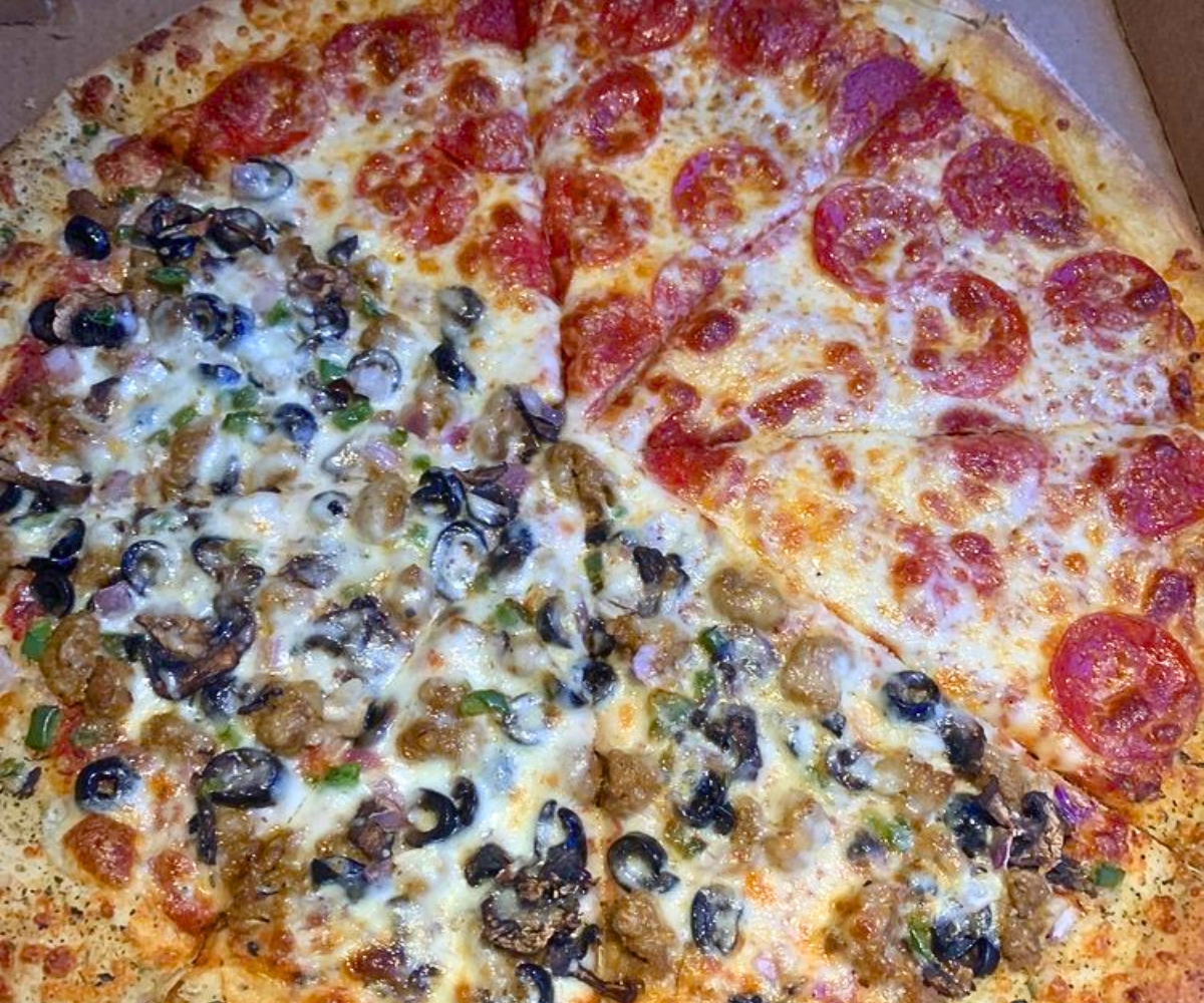 half-and-half pizza at Pizza Boys in Soldotna, Alaska