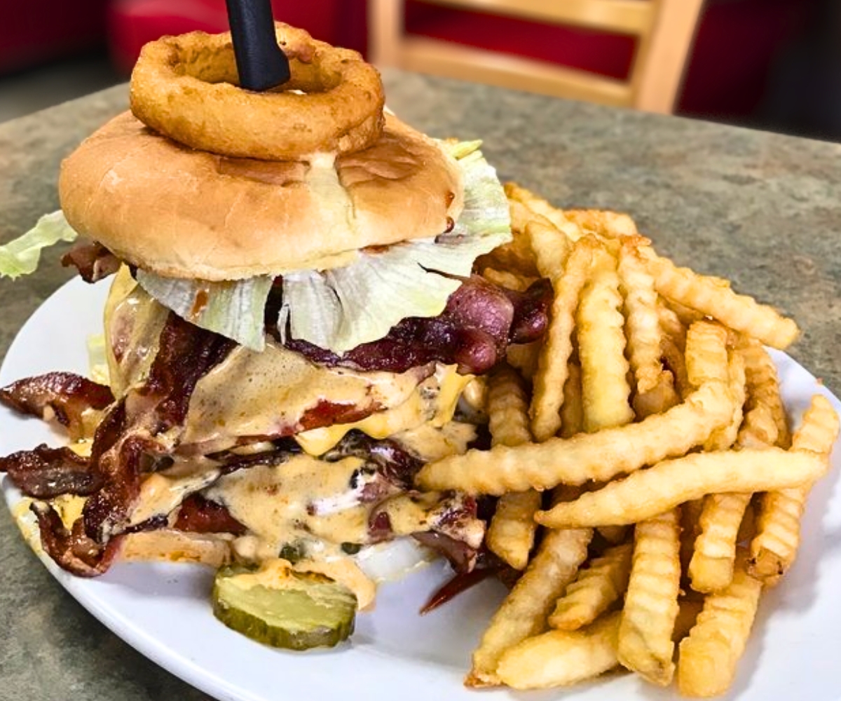 The Big Hoss Challenge at Jackson's Restaurant in Richmond, Kentucky