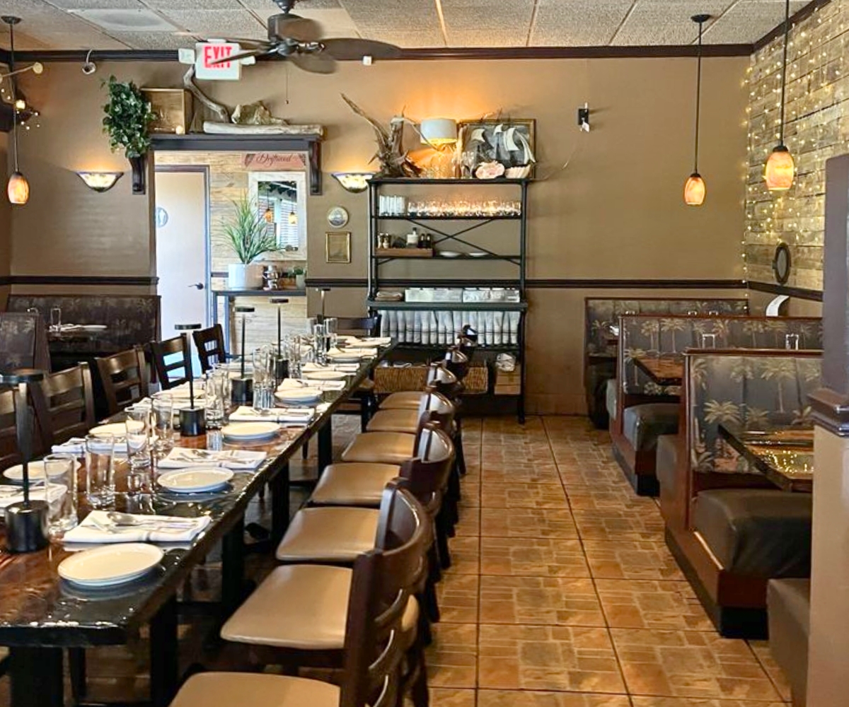 interior of Driftwood in Boynton Beach, FL