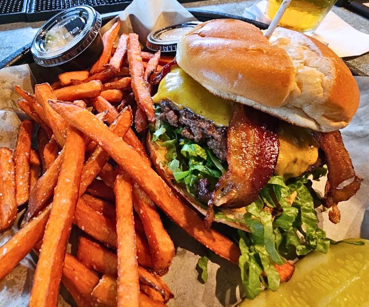 burger at Ironwood Grill in Texarkana, TX
