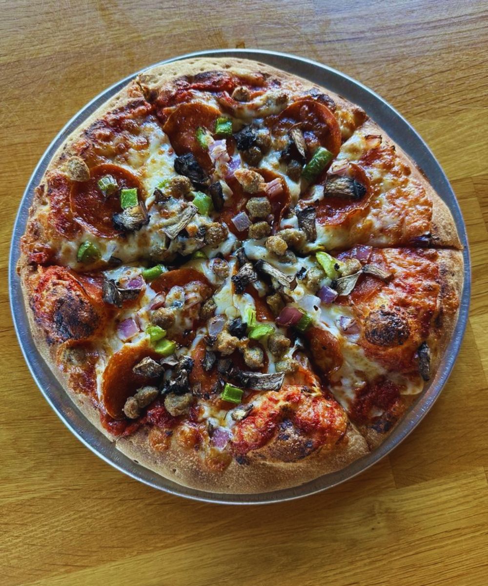 Photos for Aviator Pizza & Drafthouse