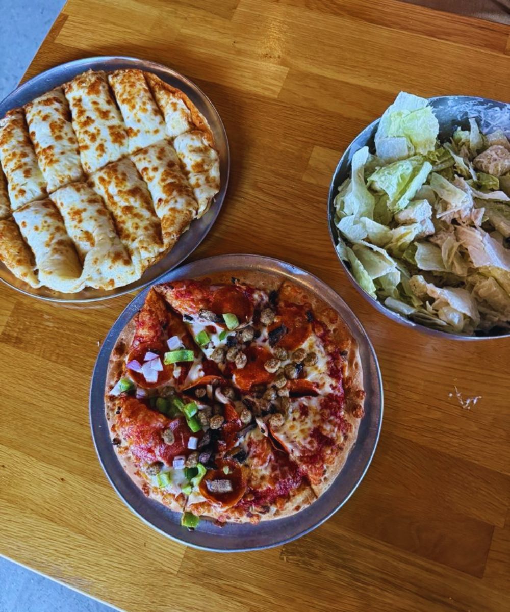 Photos for Aviator Pizza & Drafthouse