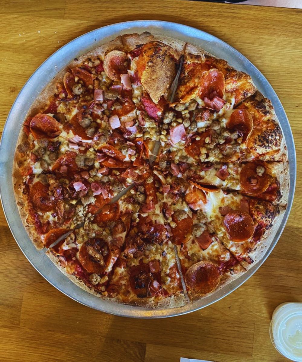 Photos for Aviator Pizza & Drafthouse
