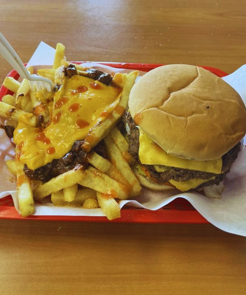Photos for Lucky's Burgers & Shakes