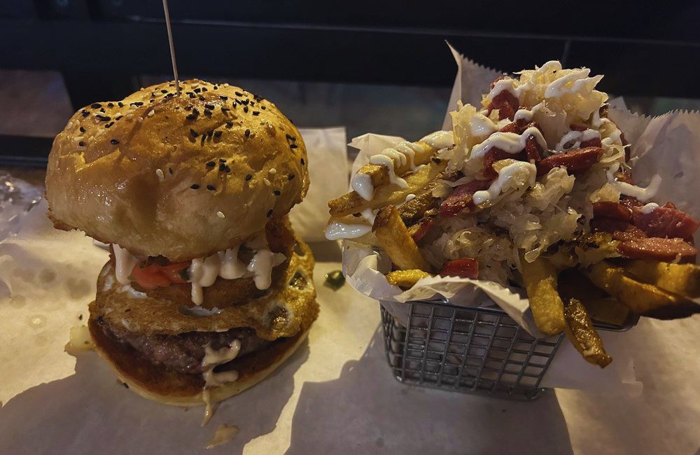 Photos for BRGRBELLY