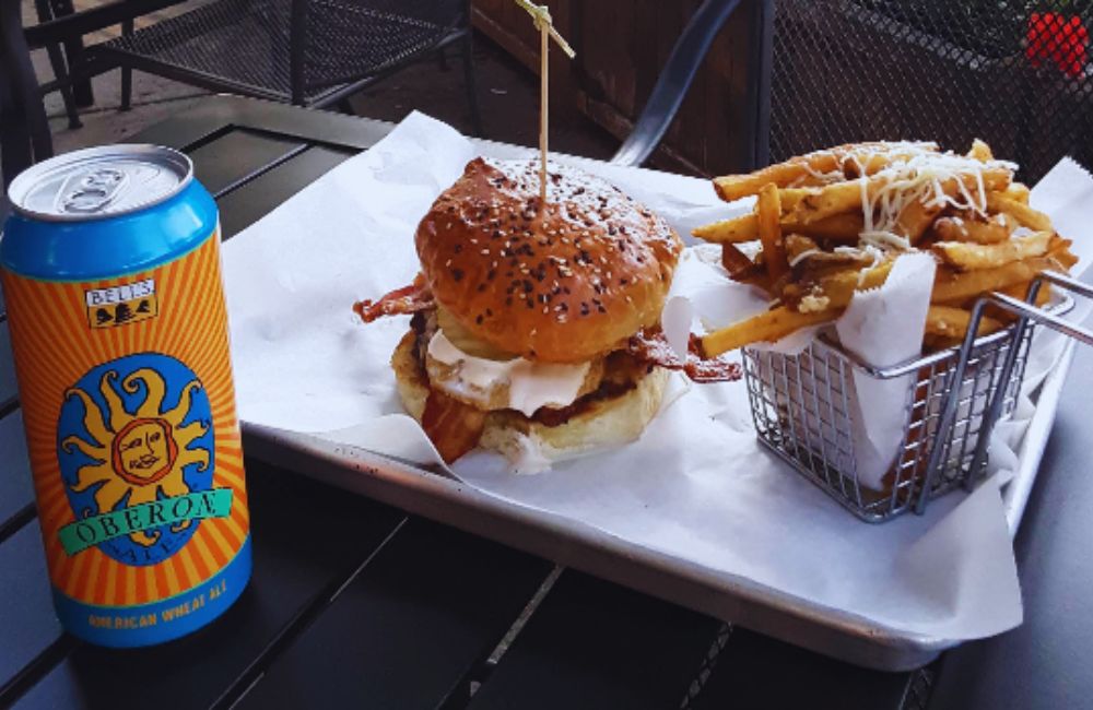 Photos for BRGRBELLY