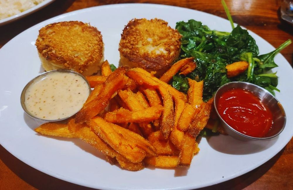 Photos for Burtons Grill & Bar