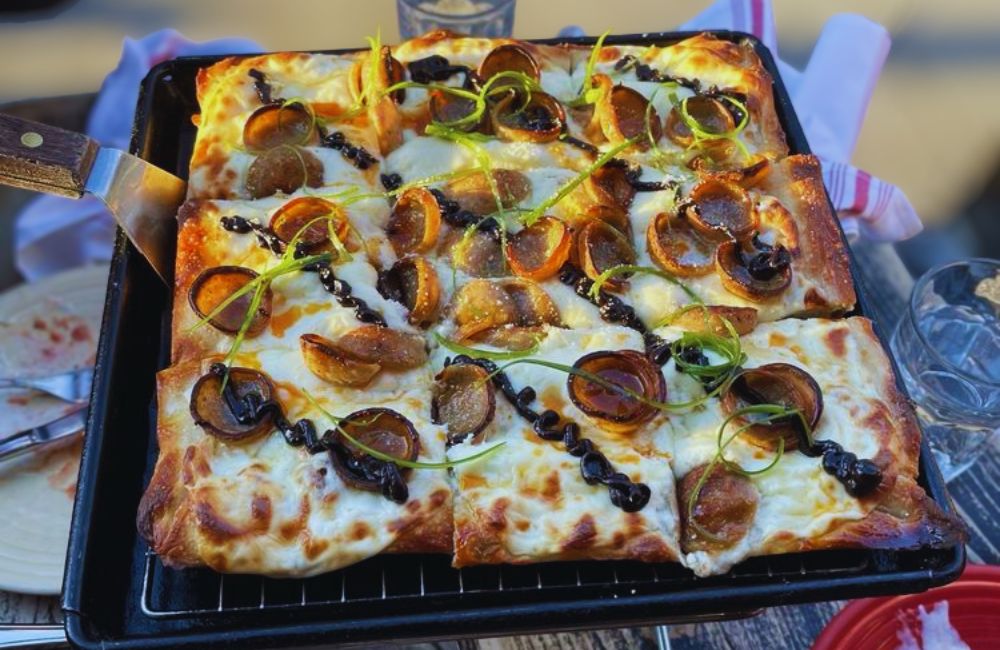 Photos for Tony's Pizza Napoletana