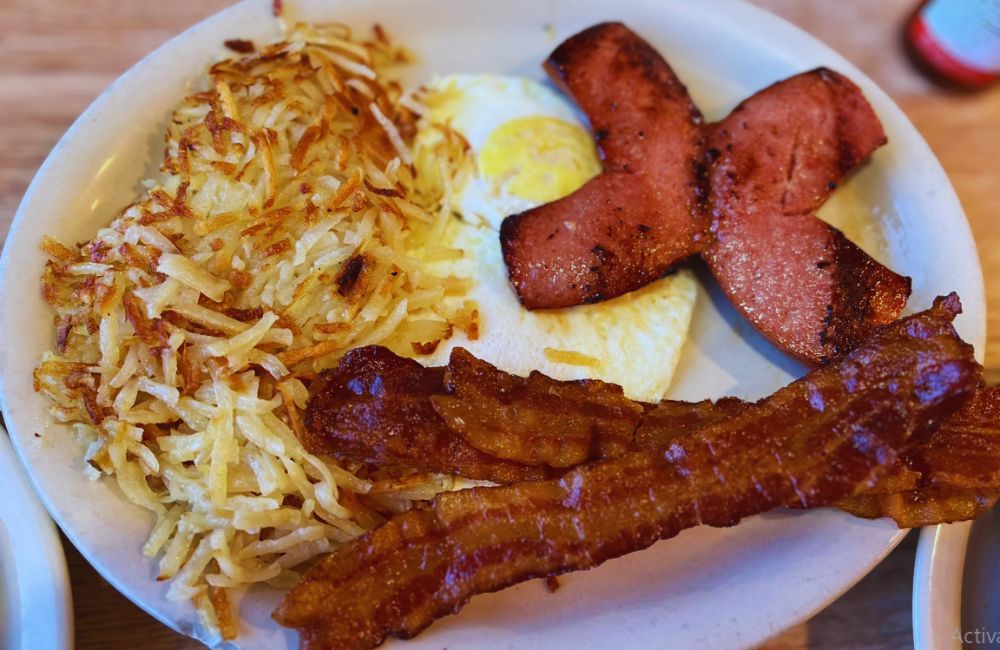 Photos for Pioneer Restaurant