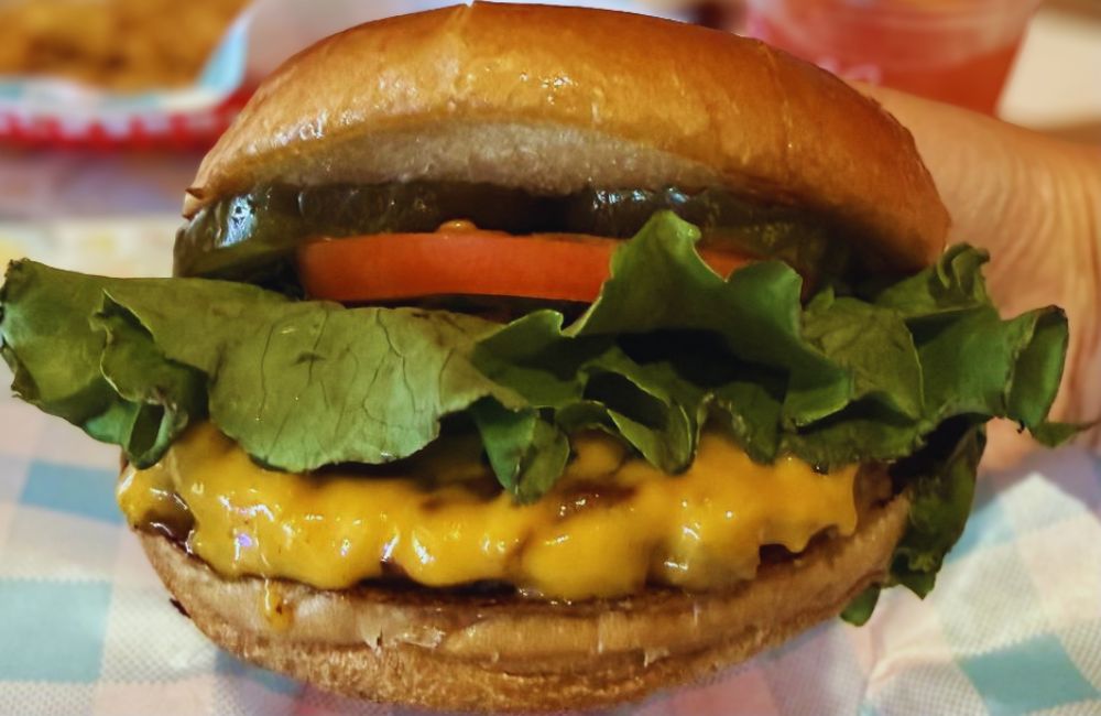 Photos for Monty's Good Burger