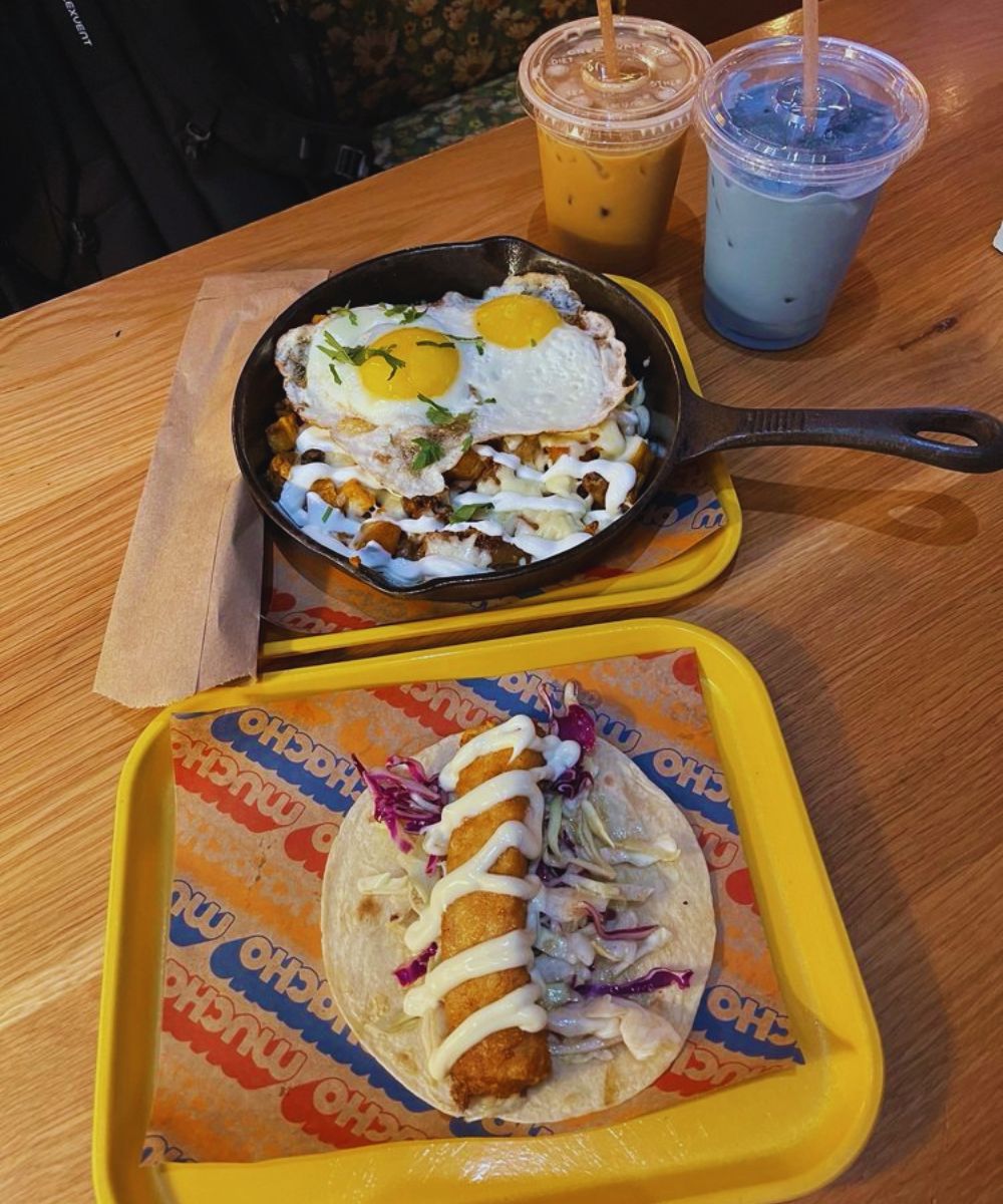 Photos for Muchacho