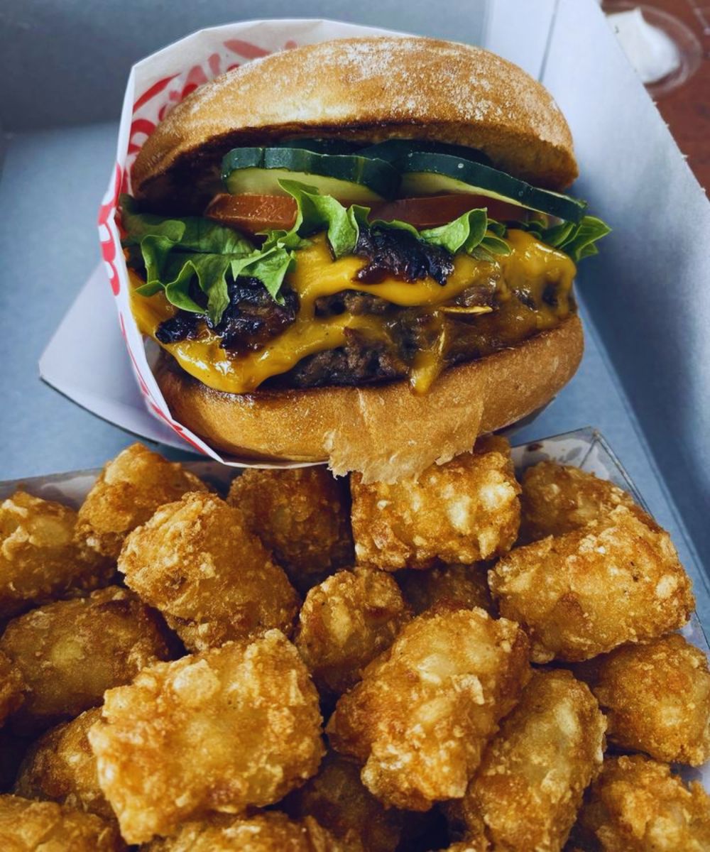 Photos for Monty's Good Burger