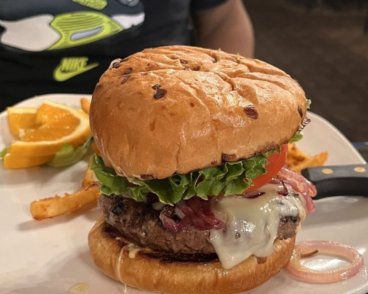 Lakeside Bar & Grill, Reno, NV
