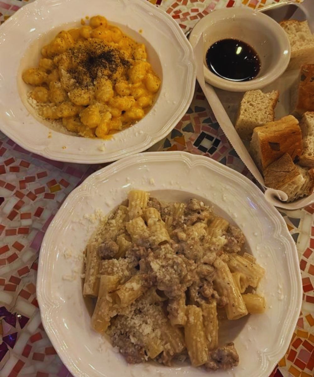 Photos for Casa Italia On Division