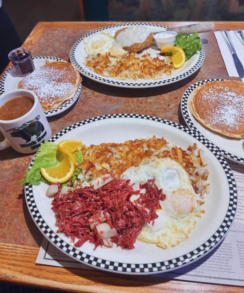 Photos for Black Bear Diner Las Vegas - Tropicana Ave