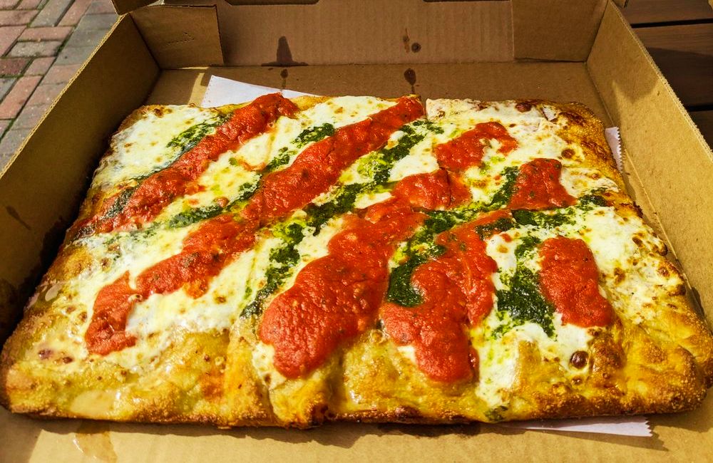 Photos for Geno D's Pizza