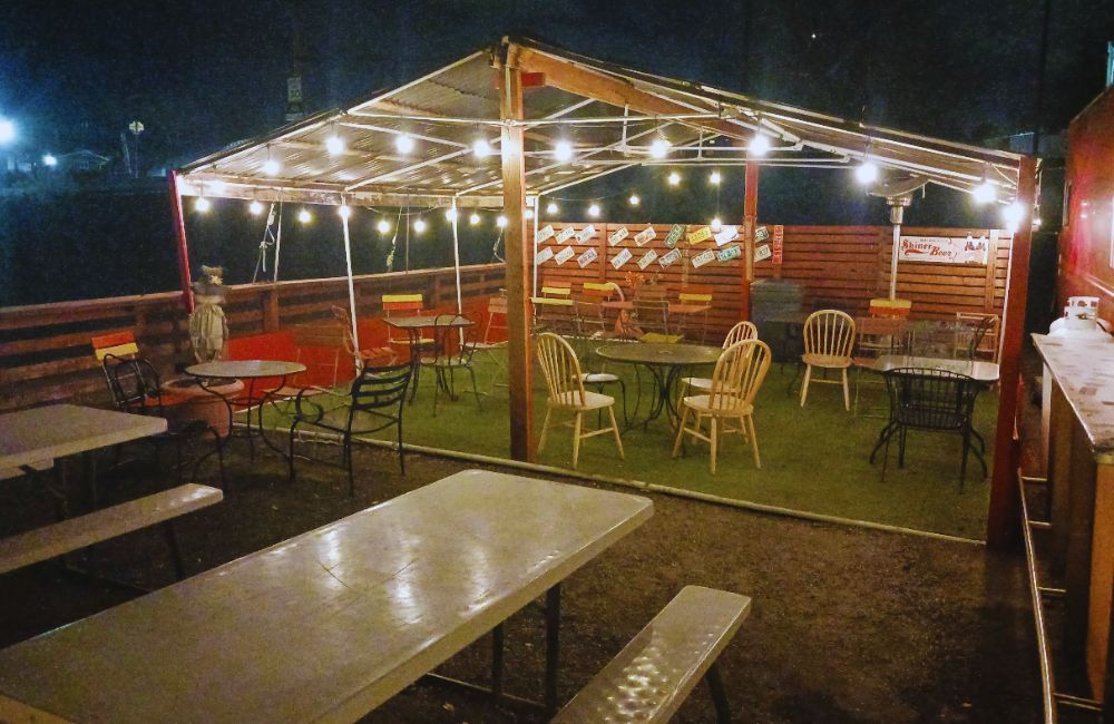 Photos for Piggin' Out Smokehouse