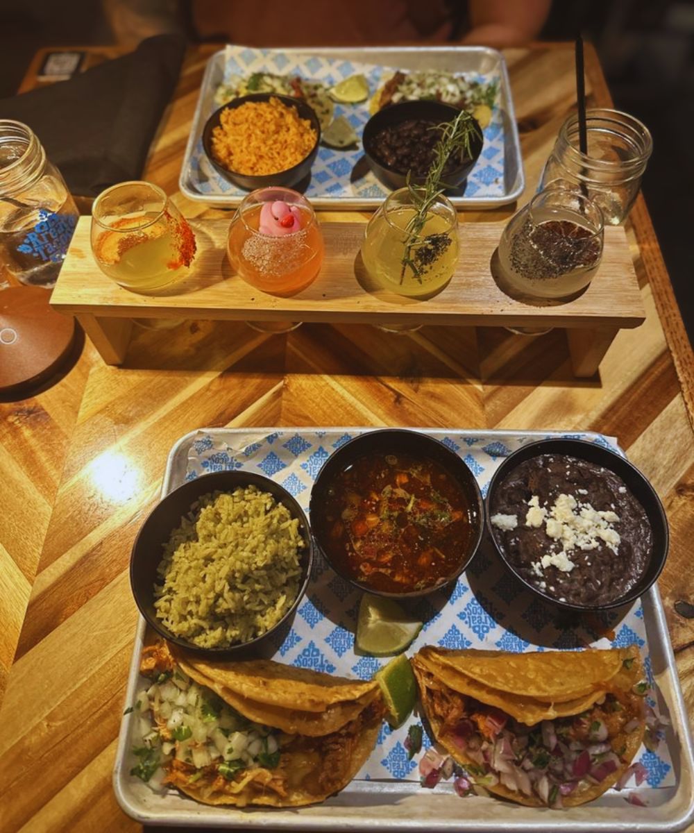 Photos for Rreal Tacos - Midtown