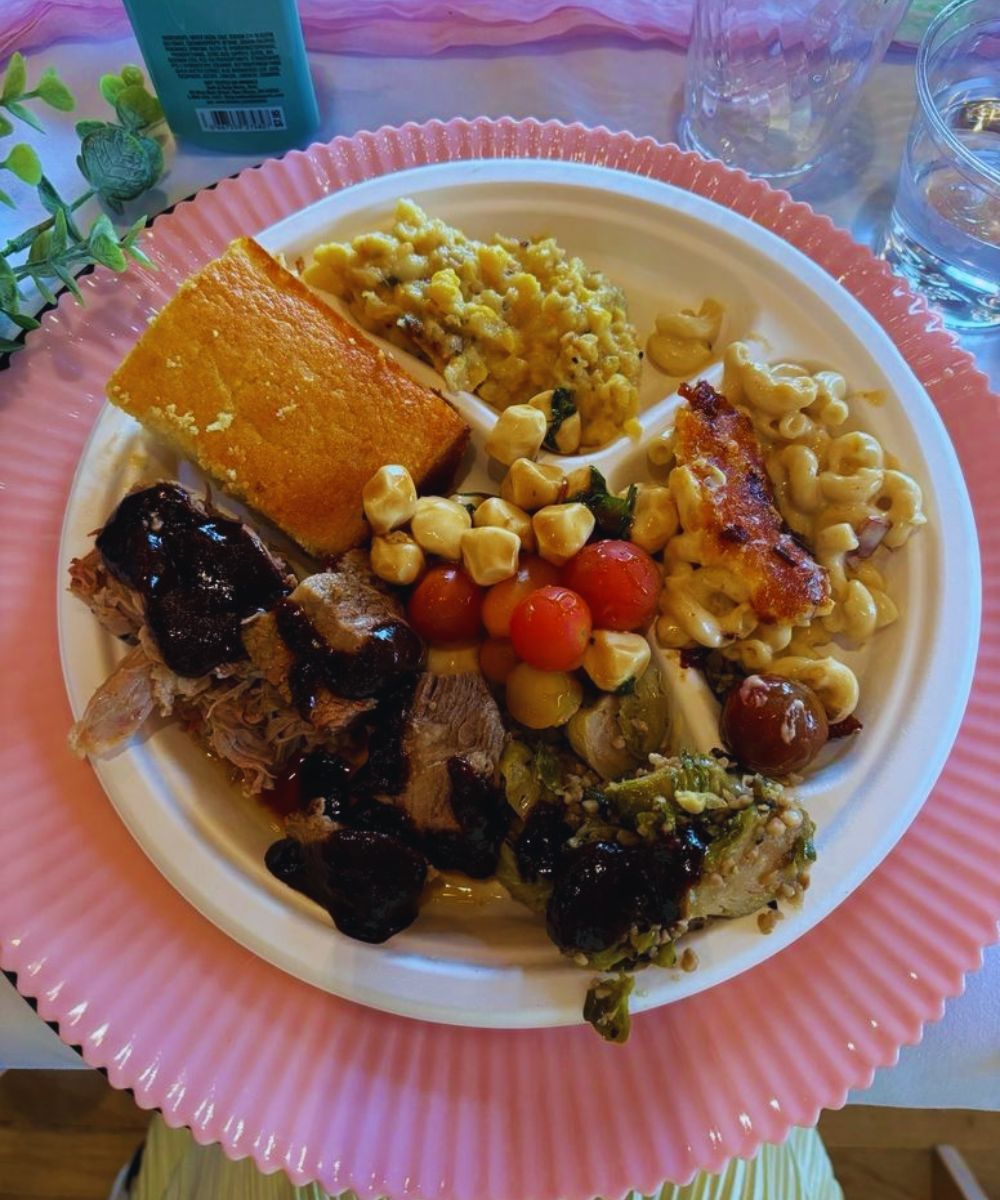 Photos for Piggin' Out Smokehouse