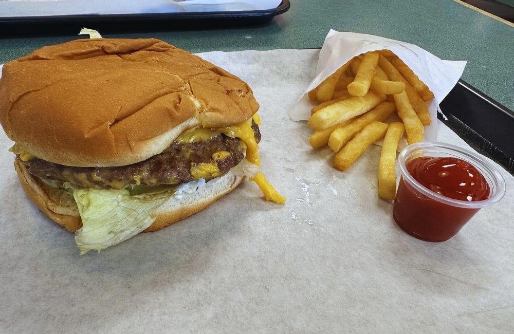 Photos for Giant Hamburgers