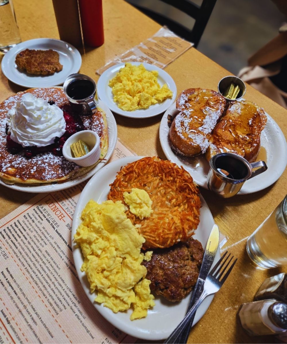 Photos for Gravy