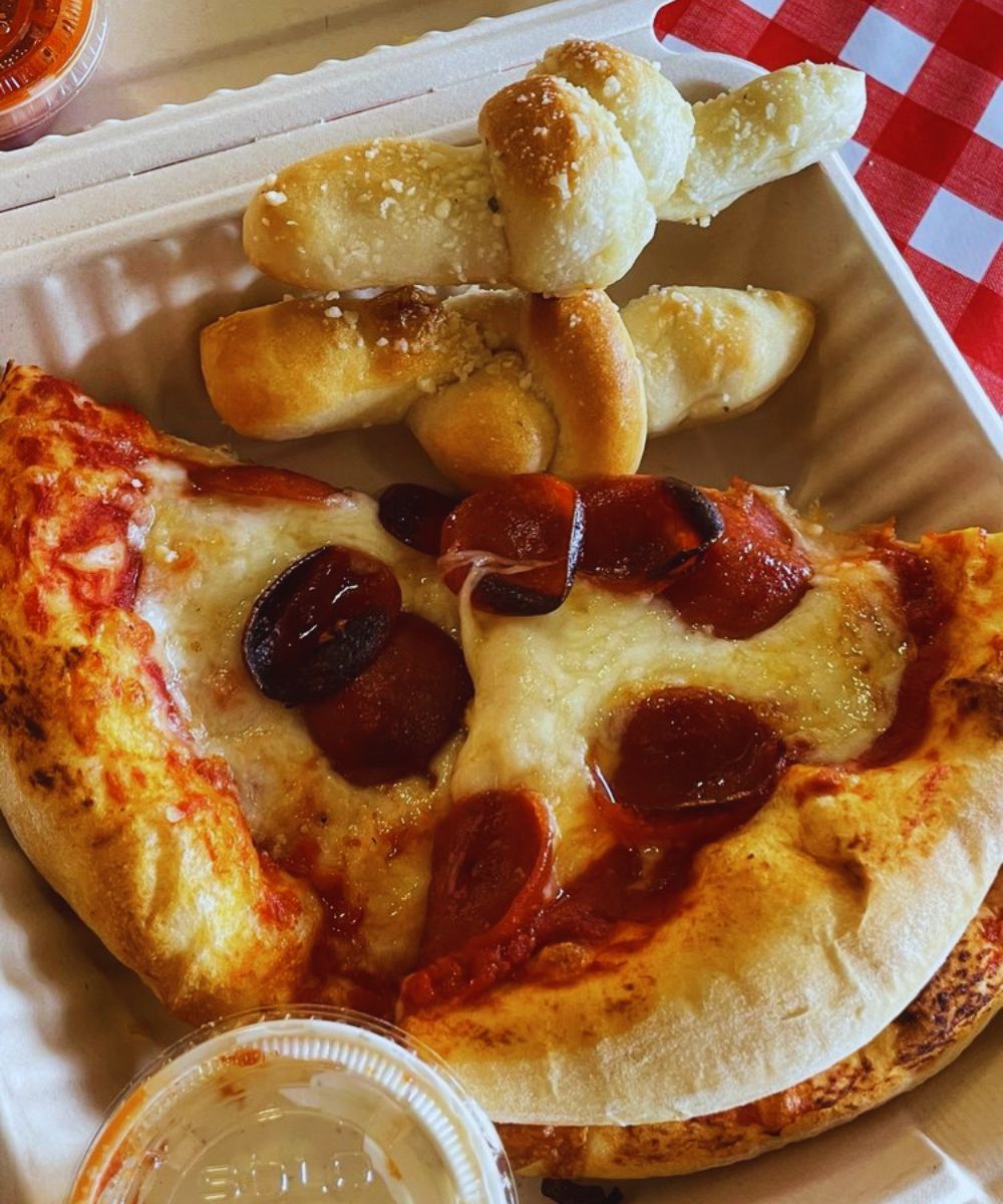 Photos for Capo's Pizzeria