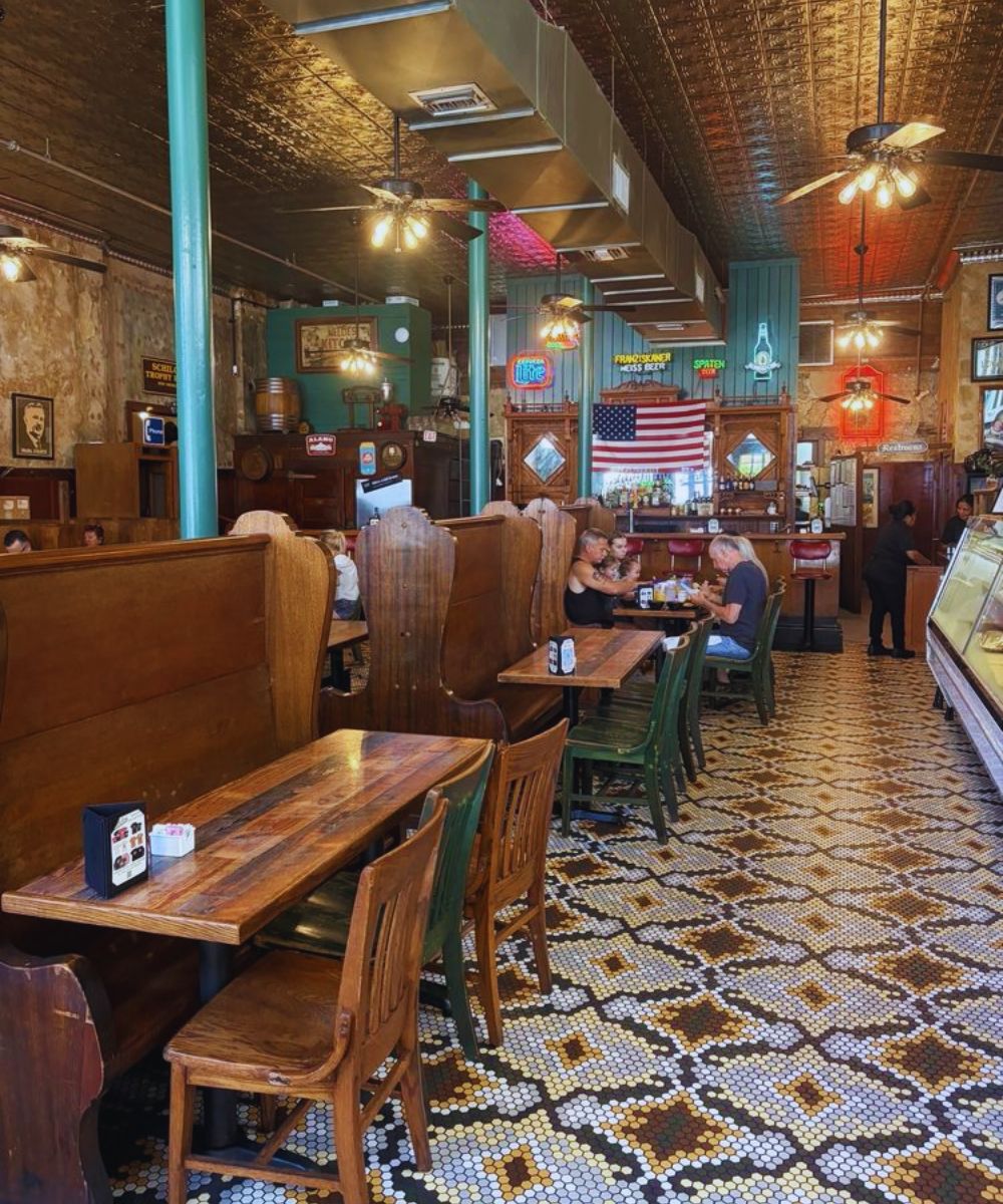 Photos for Schilo's