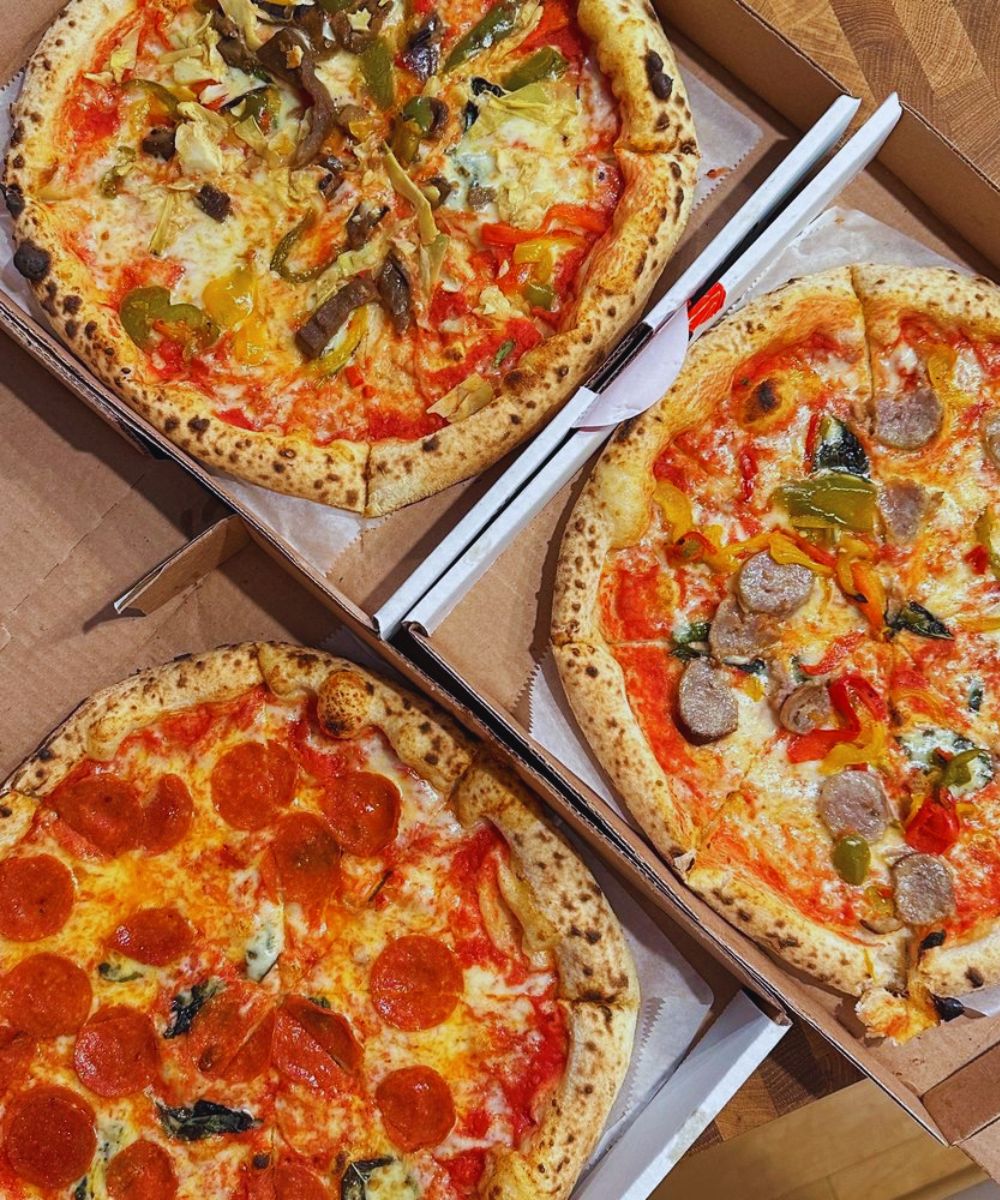 Photos for 90 Second Pizza