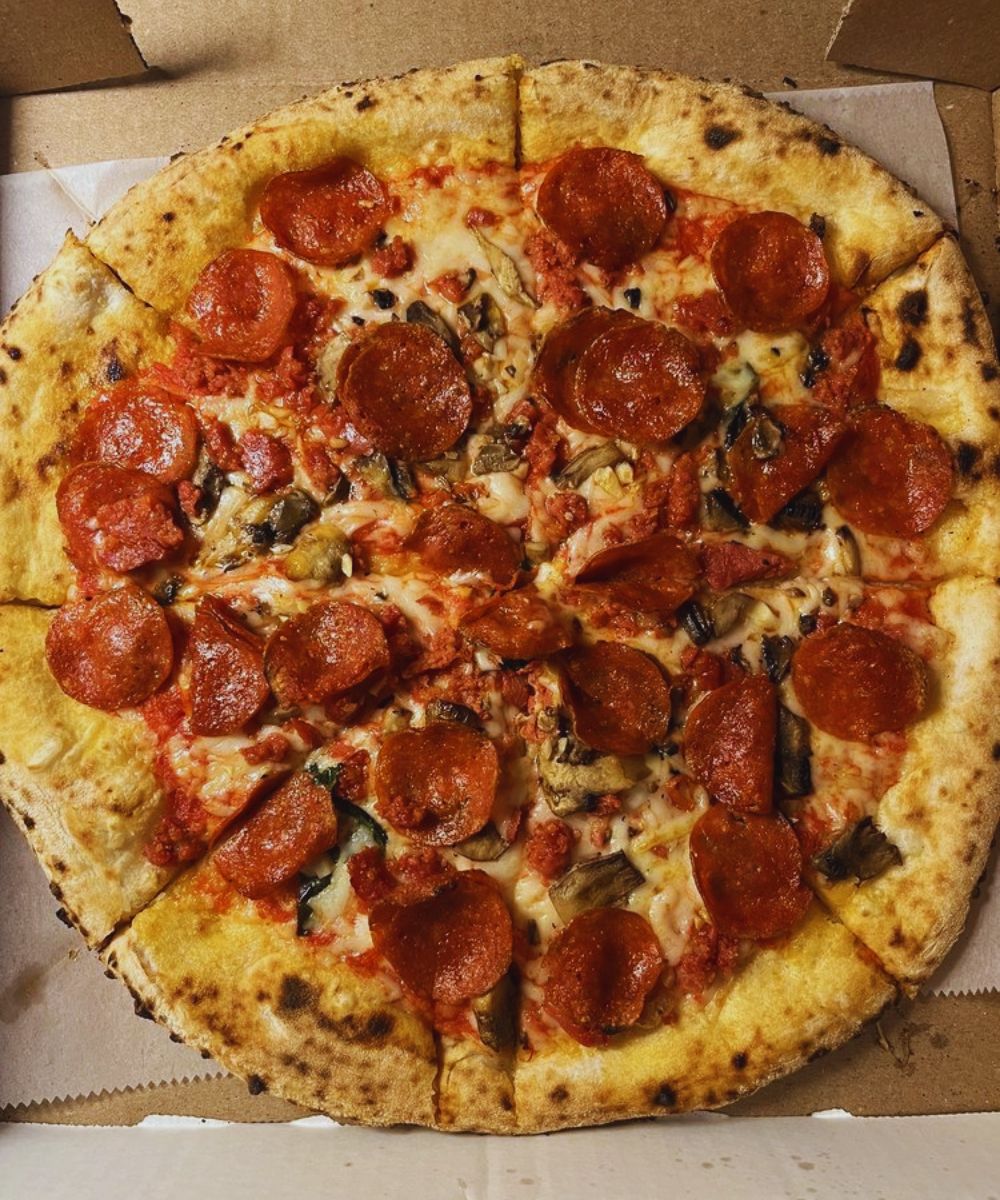 Photos for 90 Second Pizza