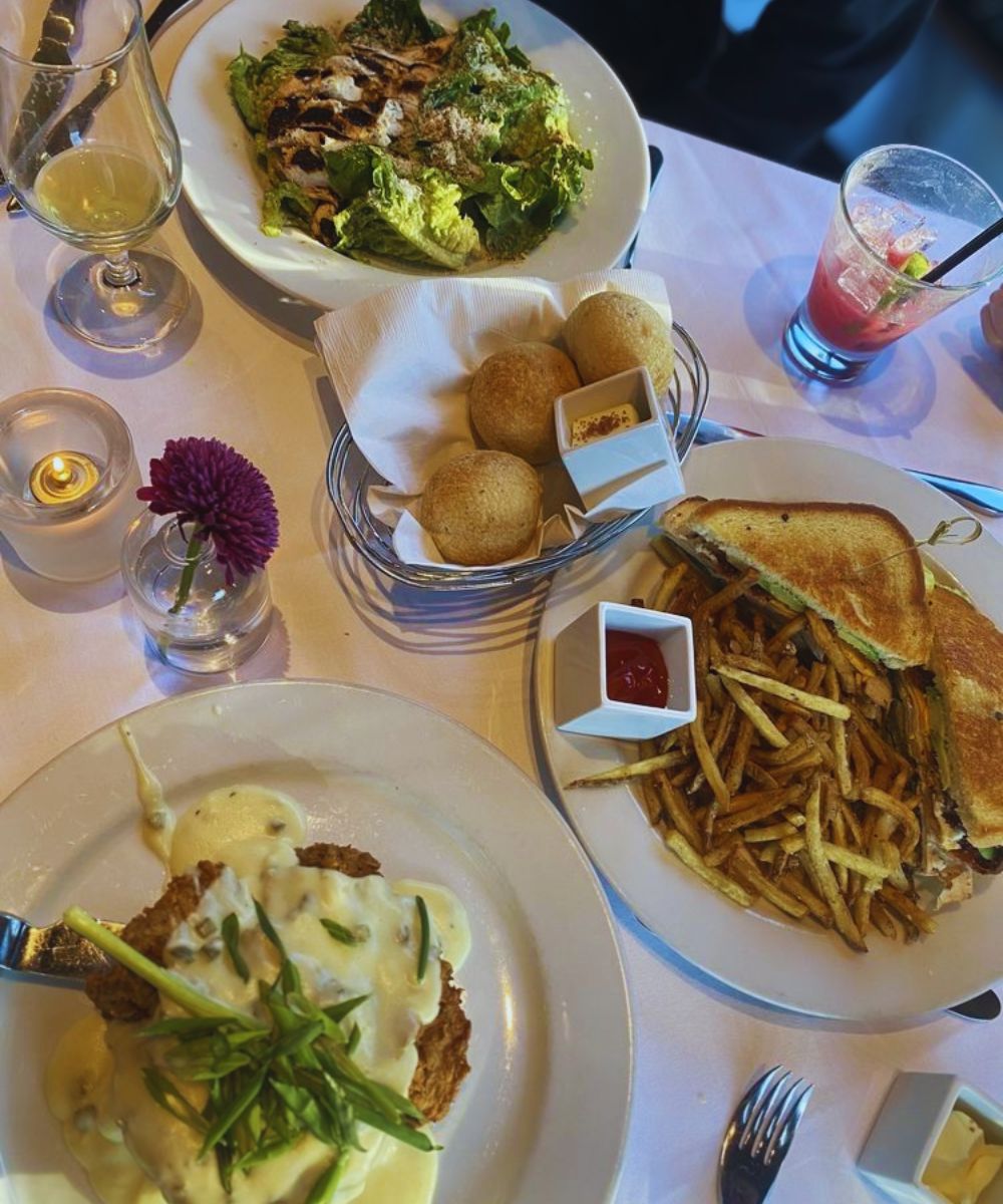 Photos for Cheever's Cafe