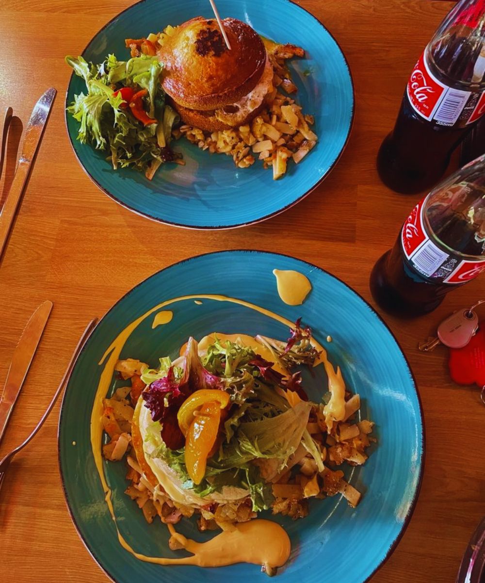 Photos for Parlour Brunch & Late Night Burger Bar