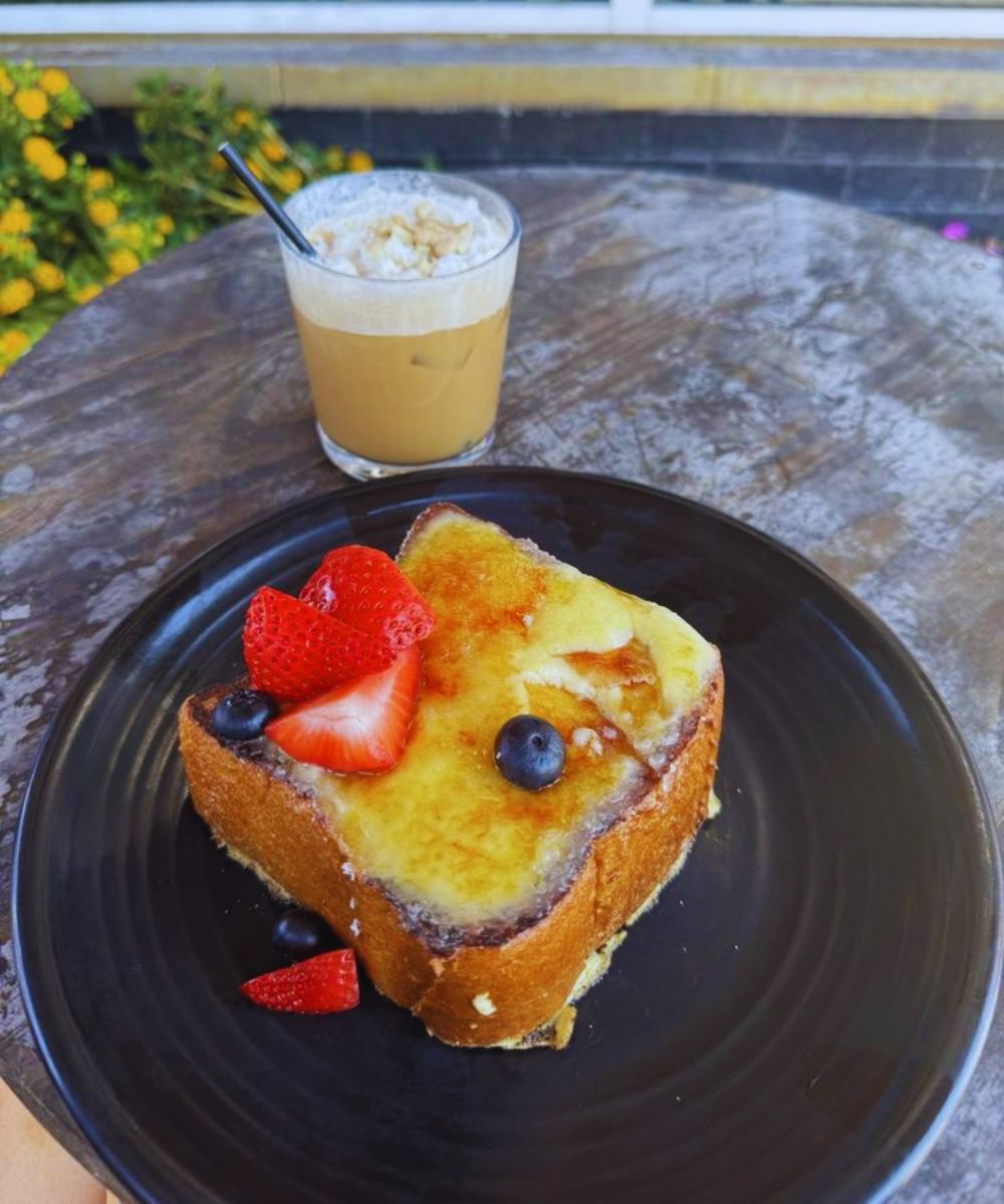 Photos for Parlour Brunch & Late Night Burger Bar