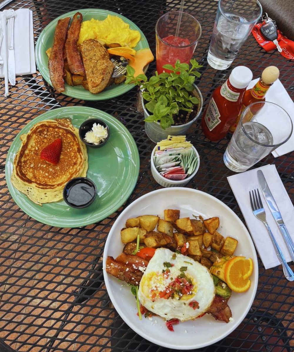 Photos for Cafe A La Cart