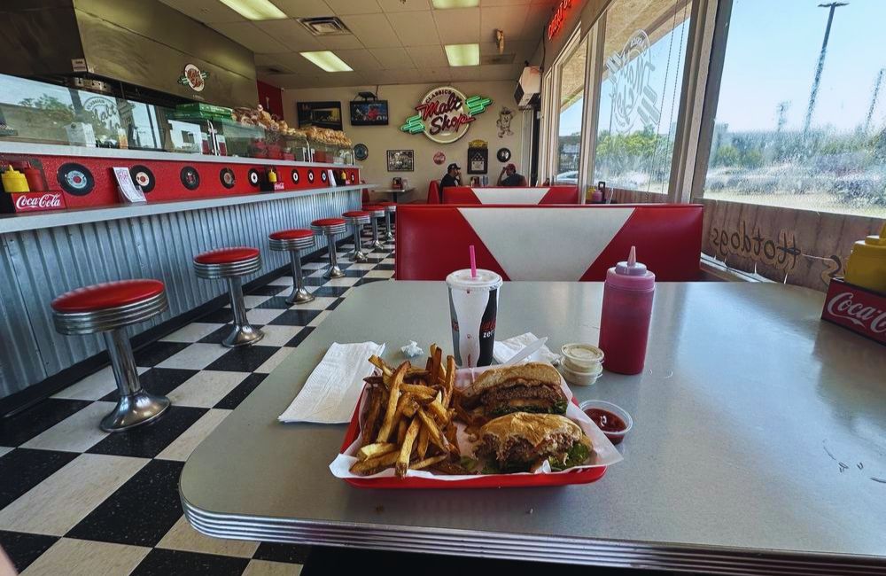 Photos for Classics Malt Shop