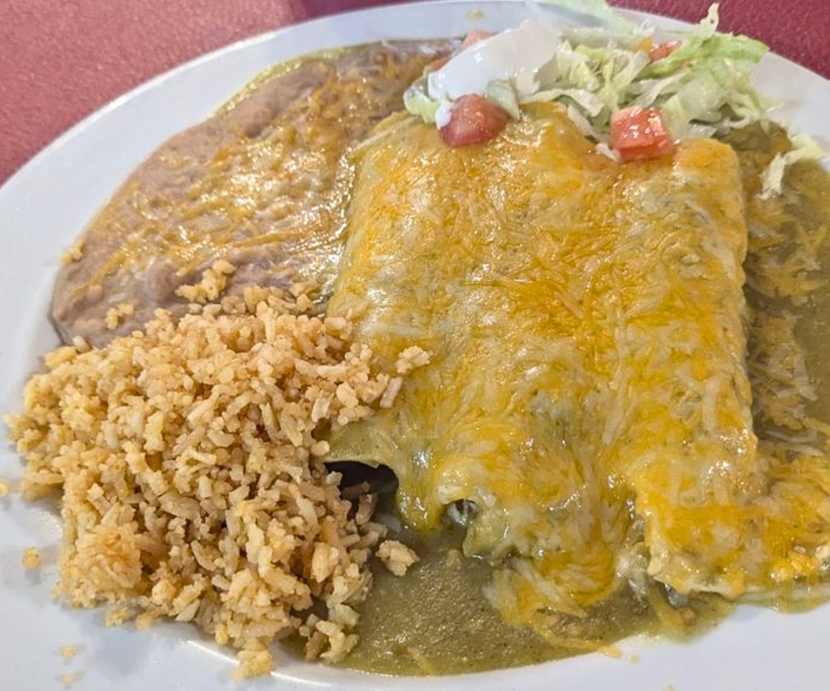 Enchiladas Plate at Rizo's Restaurant in Alamogordo, NM