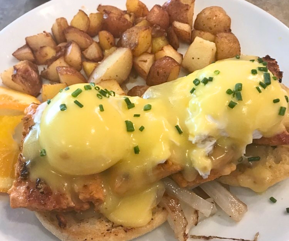 Salmon Benedict at Glass Onion Griddle in Allen Park, MI