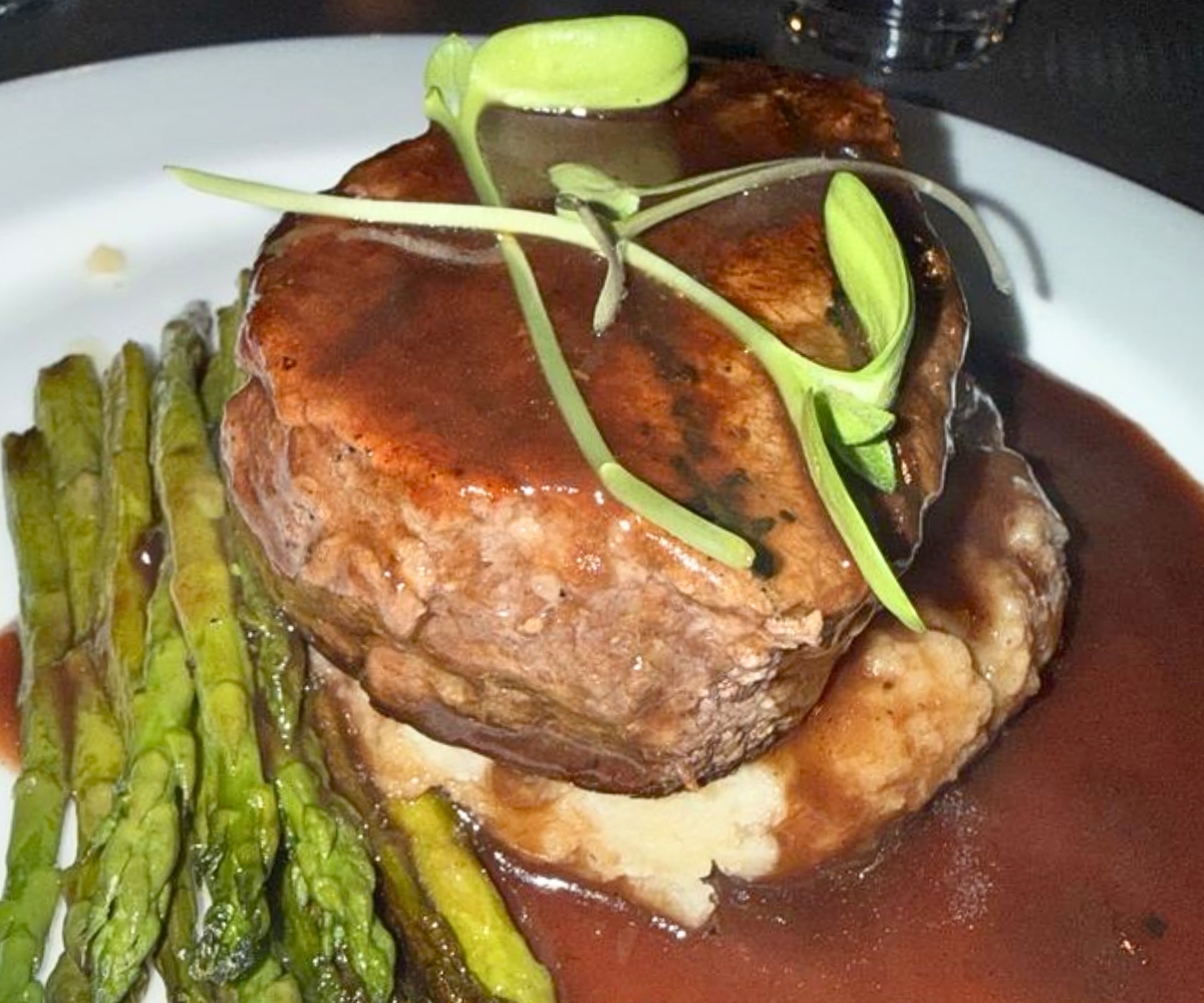 La Parra Filet Mignon at La Parra Restaurant & Bar in Berwyn, IL