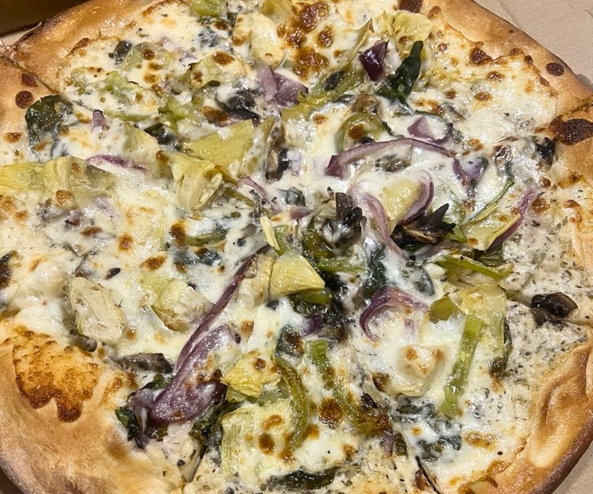Sonic the VegHead at Antic Pizza in Hilo, HI