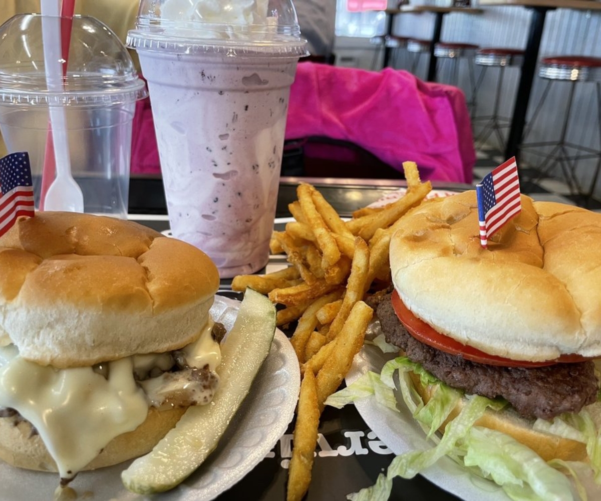 Gordy's Hi Hat at Cloquet, Minnesota
