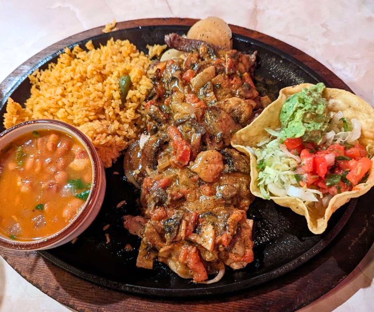 Fajitas Rodeo Special at Rodeo Mexican Restaurant in Baseshor, Kansas