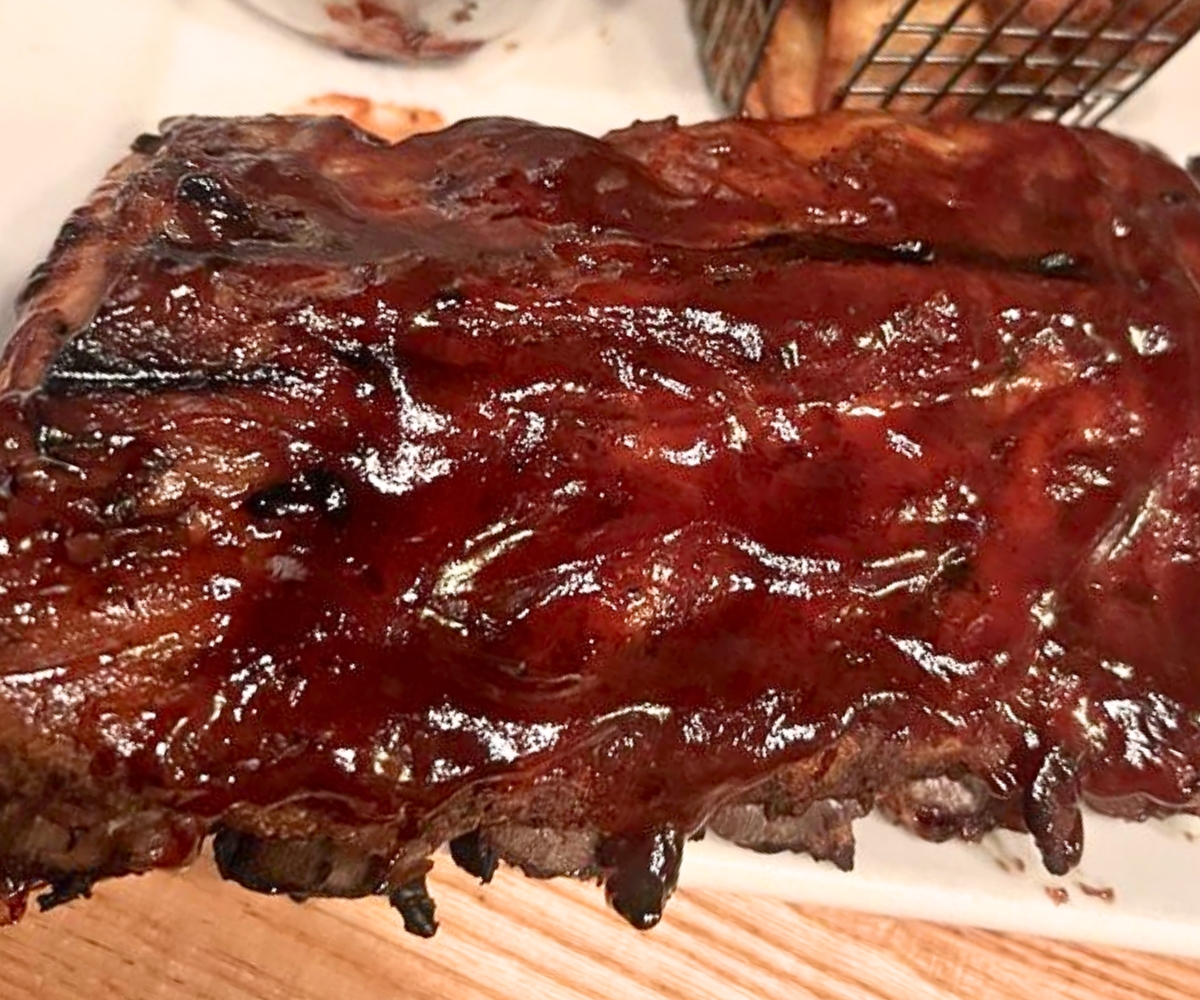 ribs at Jesse's Restaurant & Tavern in Hanover, New Hampshire