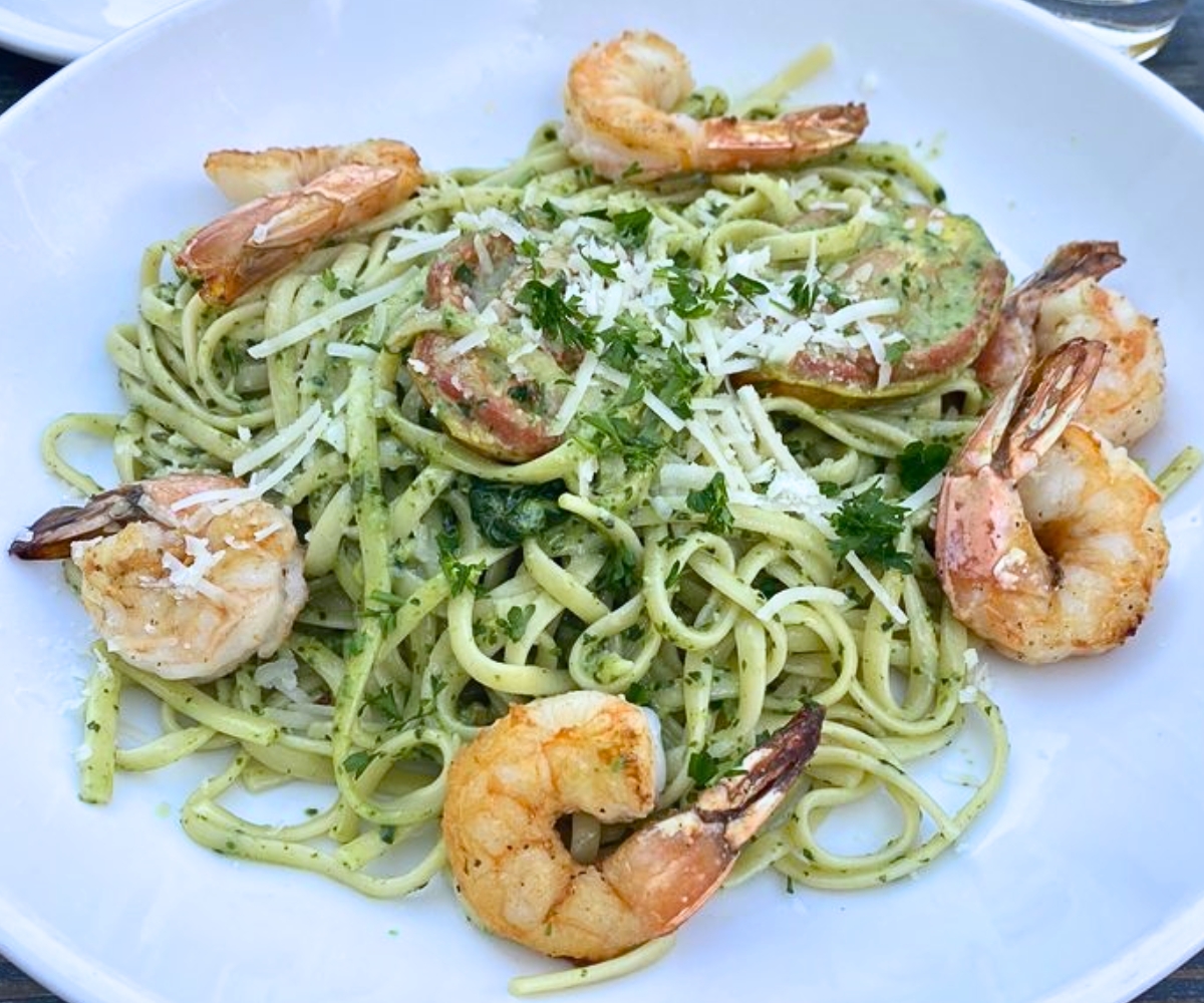 Linguine Shrimp at Tre Luna Bar and Kitchen in Hoover, Alabama