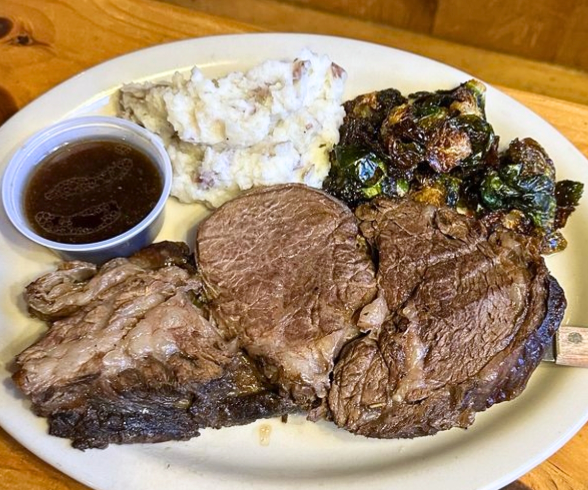 Prime Rib at Lookout Tavern in Killington, VT