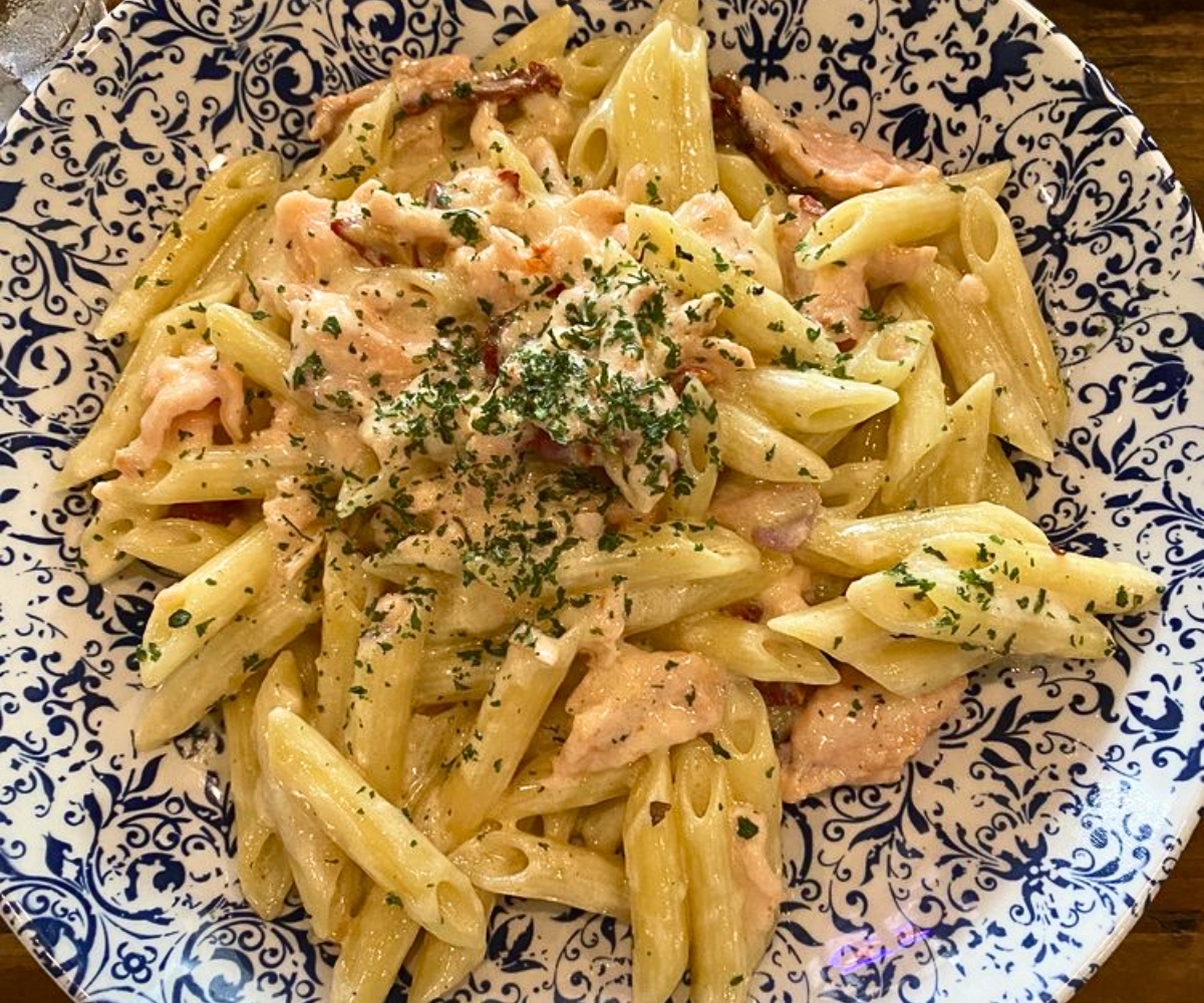 Penne al Salmone Affumicato at Pazzo Pomodoro in Vienna, Virginia