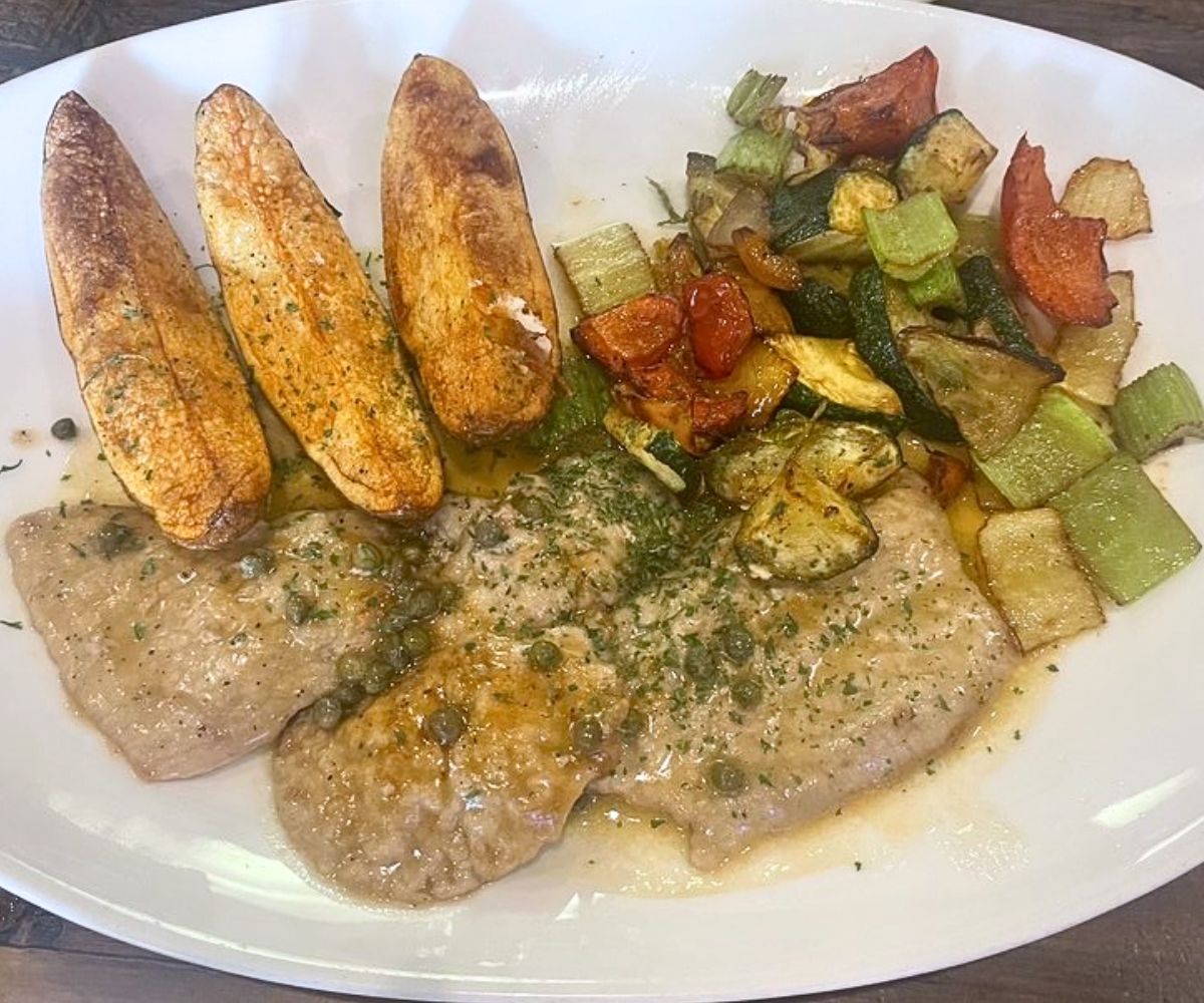 Piccata di Vitello at Pazzo Pomodoro in Vienna, Virginia
