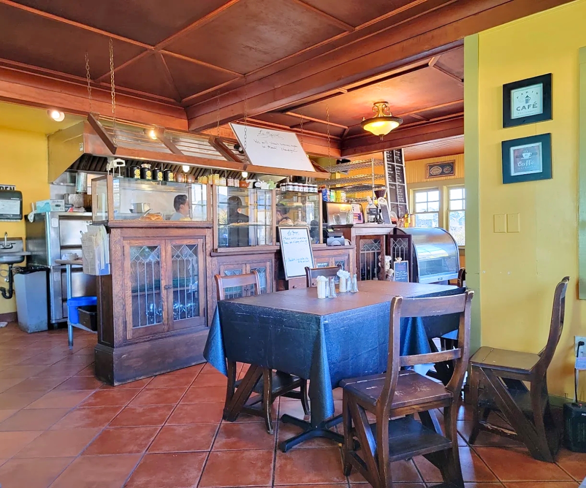 interior of La Maison Cafe in Newport, OR