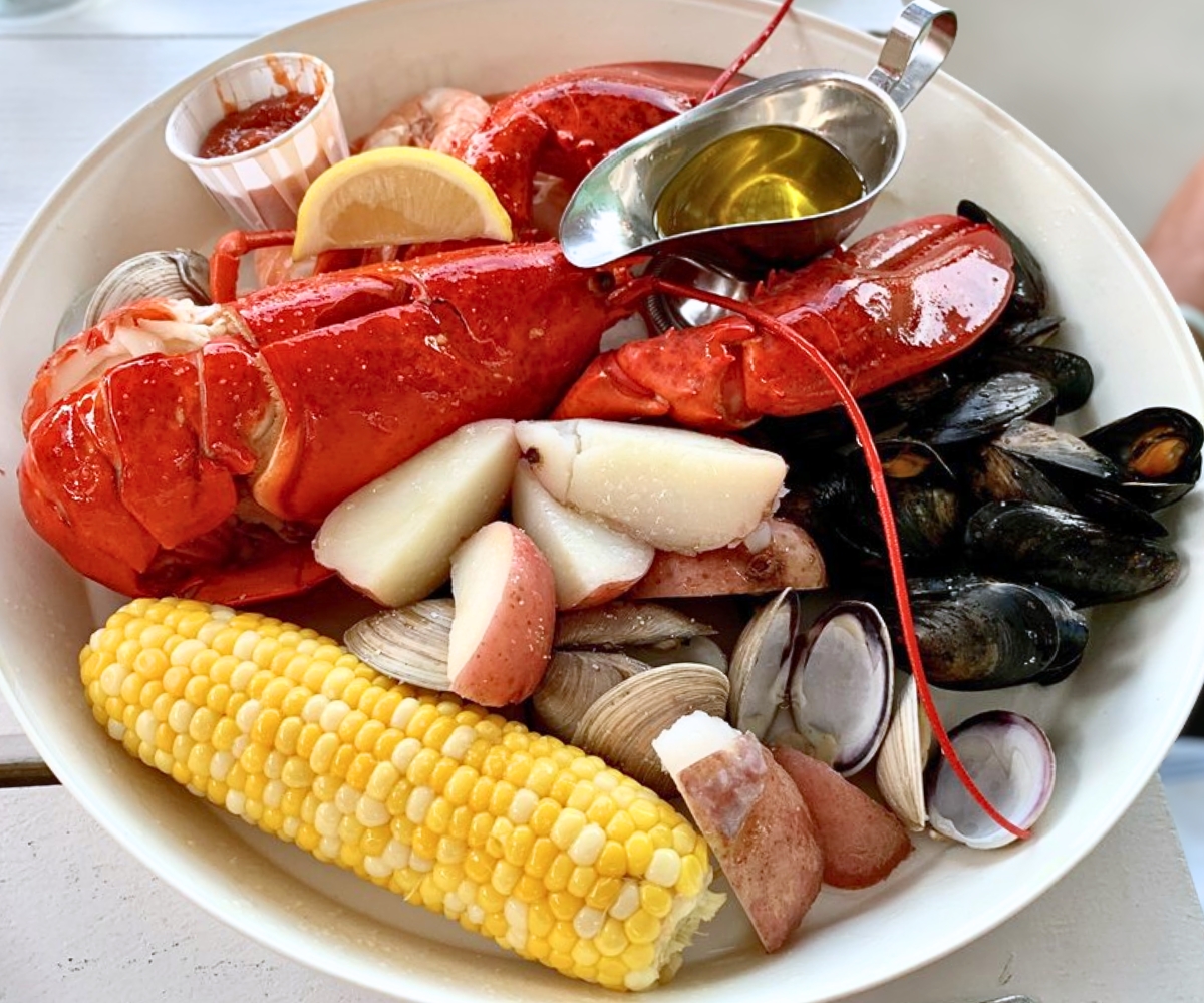 Captain's Plate at Northeast Seafood Kitchen in Ocean View, DE