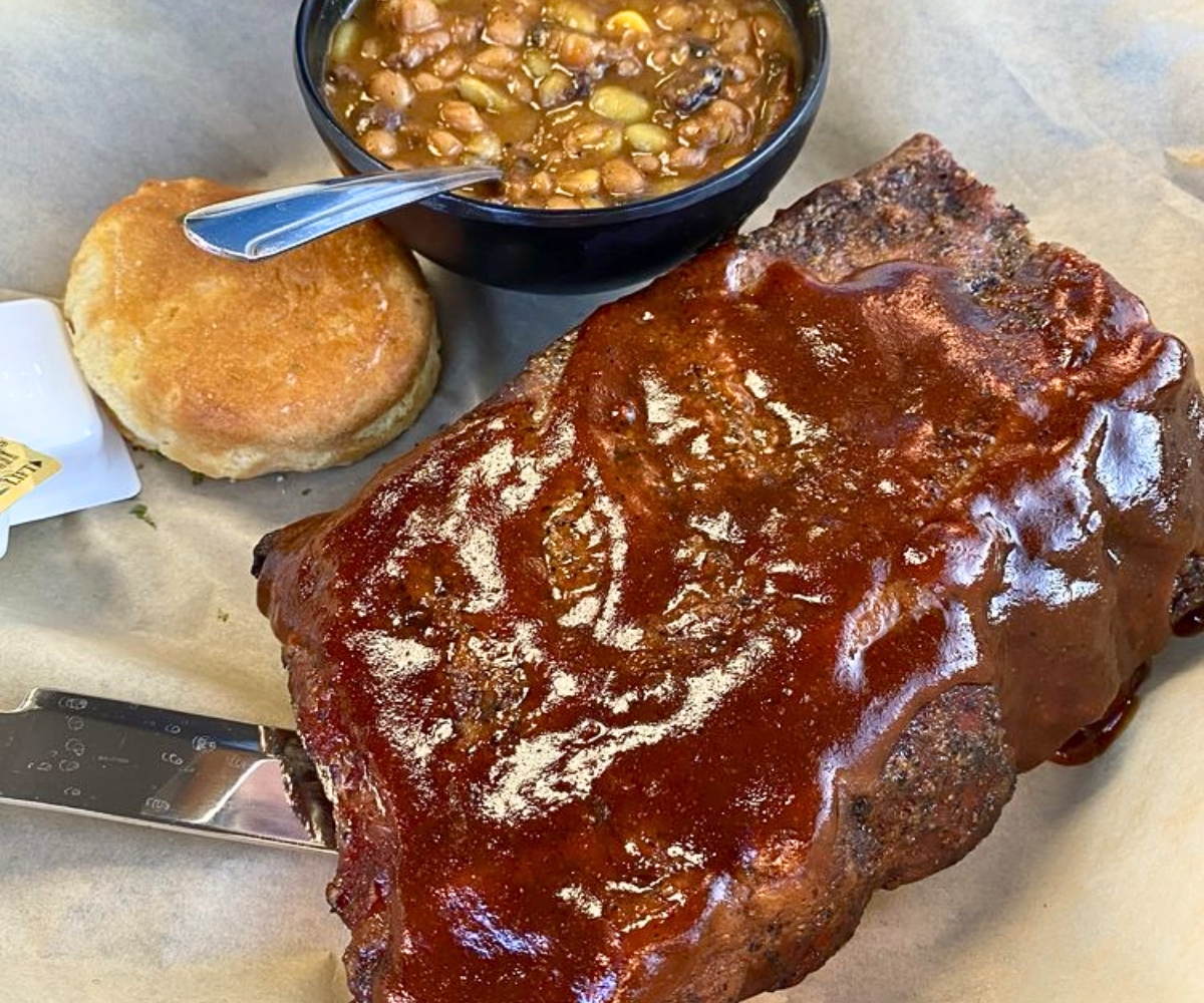 1/2 Rack of Ribs at The Smoking Mule in Chamberlain, SD